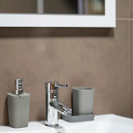 Le Sorelle Apartment