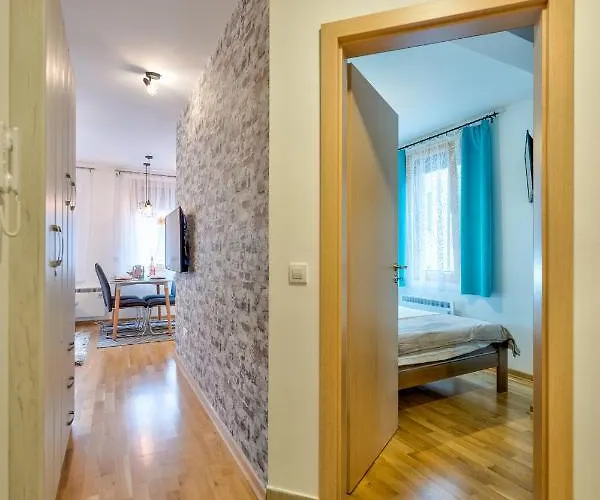 Le Sorelle Апартаменты *